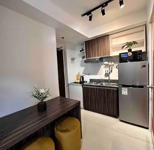 Apartment Living ,the Persimmon 2-4pax