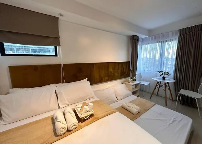 Living ,the Persimmon 2-4pax Apartment