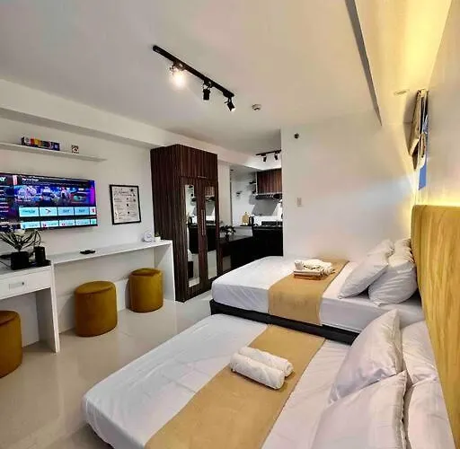 Living ,the Persimmon 2-4pax *