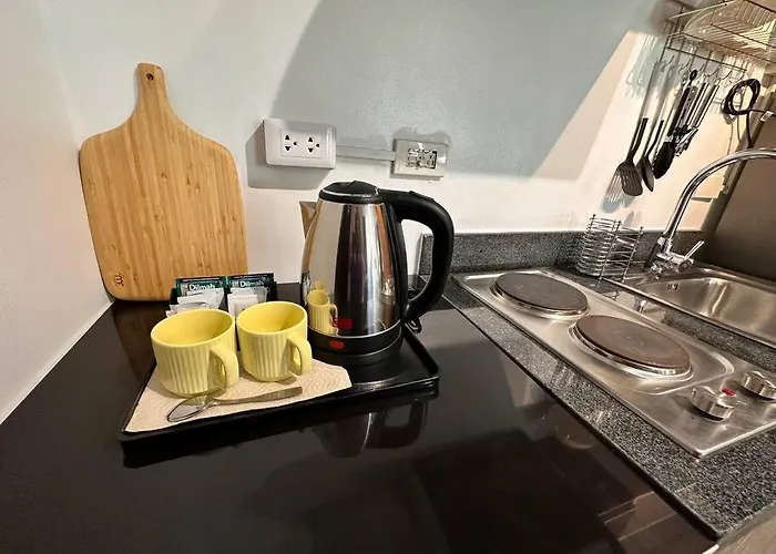 Living ,the Persimmon 2-4pax Apartment Cebu